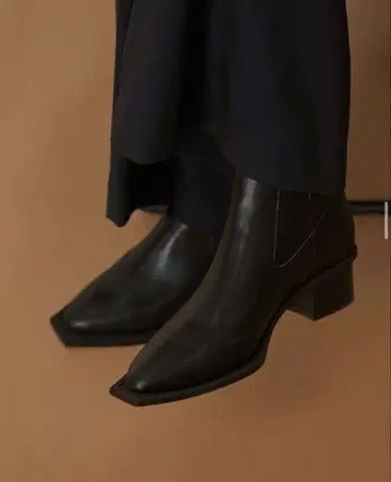 림 아크 사이드 벨트 숏부츠