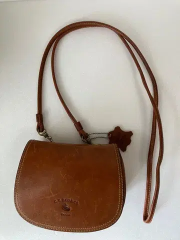 G.H. BASS & CO. 천연 가죽 숄더백 미니백 사코슈
