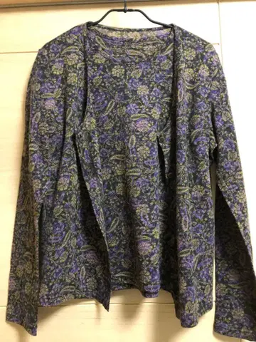 얇은 소재 여성용 셋업 스웨터 가디건 페이즐리 새상품급!