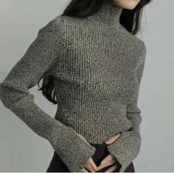 안느크 슬릿 터틀 니트