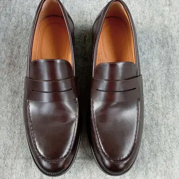 ZARA 다크 브라운 가죽 로퍼