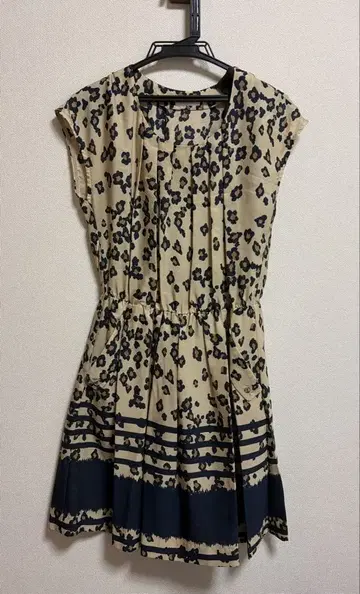 ESTIMATION 레오파드 프린트 무릎 기장 원피스 반팔 사이즈 38