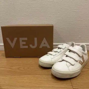 [새상품] VEJA 화이트 스니커즈 벨크로 [박스 있음]