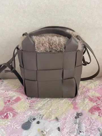 컨디션 최상 CACHELLIE 셰리에 숄더백 그레이지