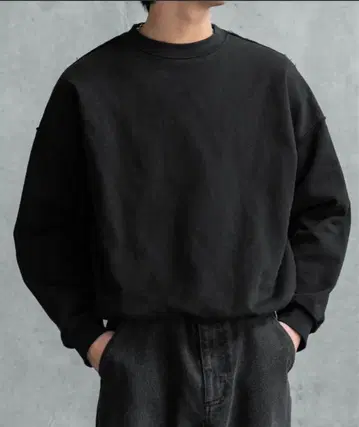 디자인 크루넥 맨투맨 [ 완판템 ]