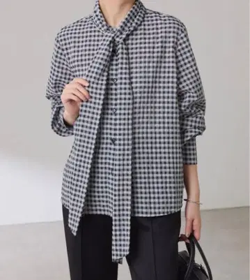 보타이 체크 블라우스 구매 전 댓글 부탁드립니다