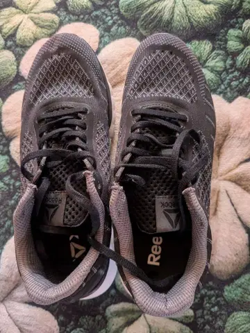 Reebok 러닝화 블랙