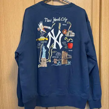 BEAMS 자수 맨투맨