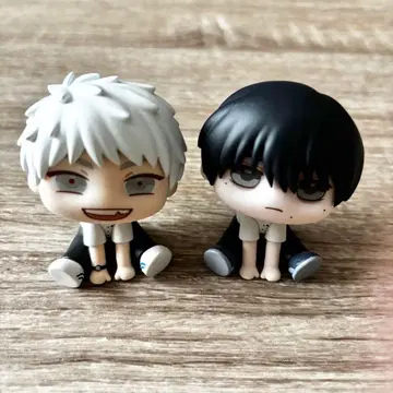 빛이 죽은 여름 큐룽하게 쳐다보는 포즈 피규어 히카루 요시키 히카나츠