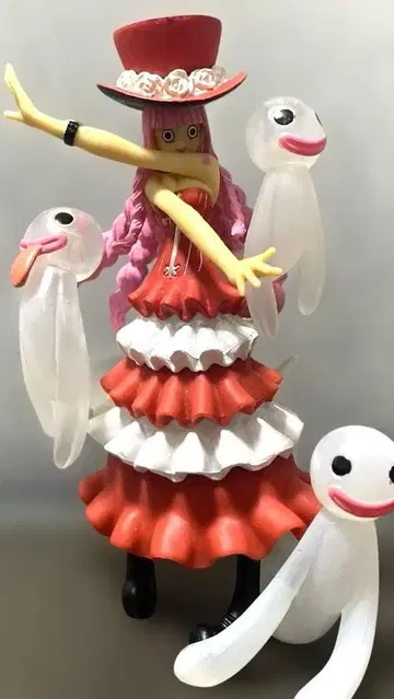 ONEPIECE 페로나 미니 피규어