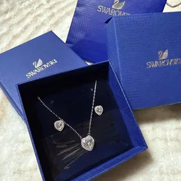 Swarovski 하트 모양 목걸이 귀걸이 세트