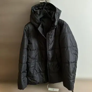 COMME CA ISM 블랙 다운 자켓 M 사이즈