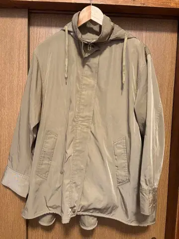 AER 베이지 자켓