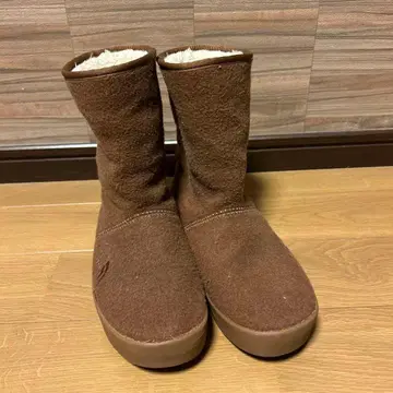 THE NORTH FACE 브라운 어그 부츠 비니