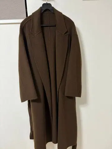 베이스먼트 온라인 리버 롱 코트 브라운 SP