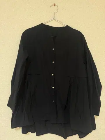 [ ACUTA ] 플리츠 블라우스