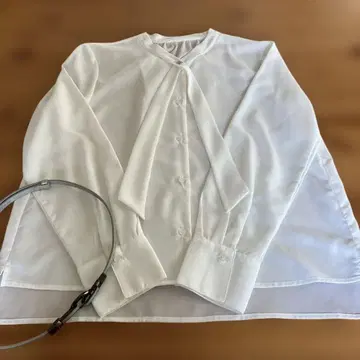 화이트 쉬폰 리본 셔츠 벨트 세트