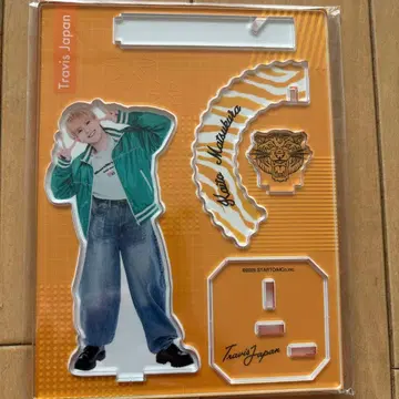 마츠쿠라 카이토 아크릴 스탠드 오렌지 컬러