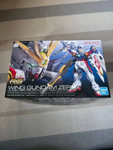 RG 1/144 윙건담 제로