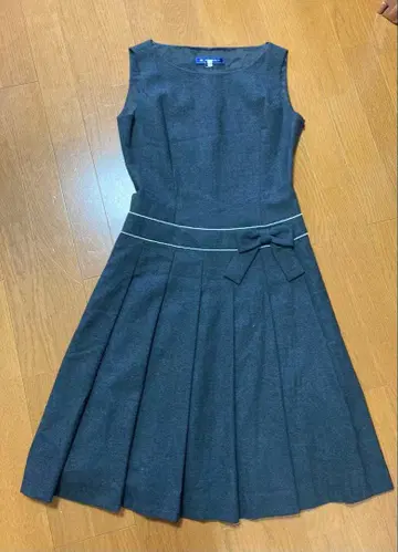 M's GRACY 플리츠 스커트 슬리브리스 원피스 일본제