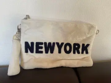 뉴욕 자수 클러치백