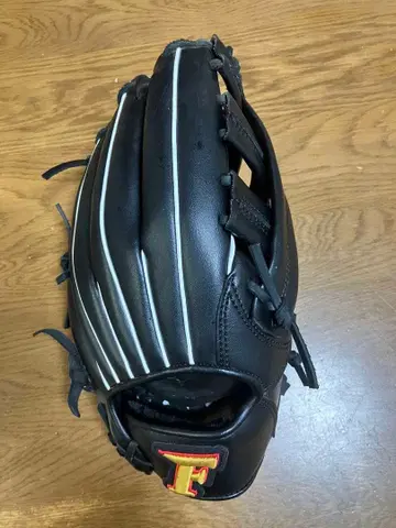 블랙 야구용 그로브 F 자수
