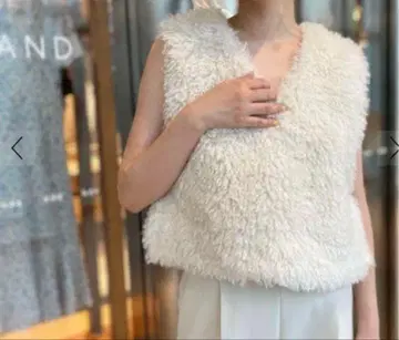 Ballsey 투모로우랜드 푸들 퍼 V넥 베스트