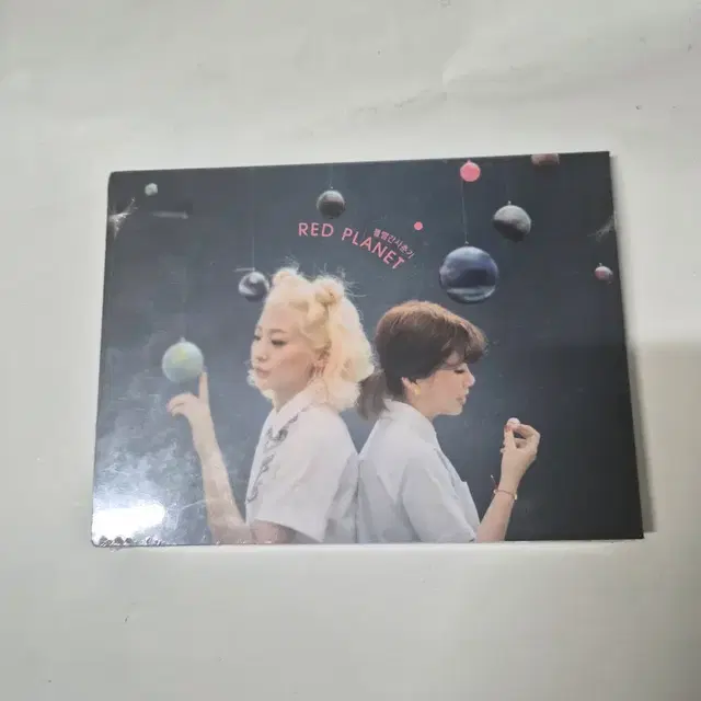 볼빨간사춘기 Red Planet 앨범 미개봉cd