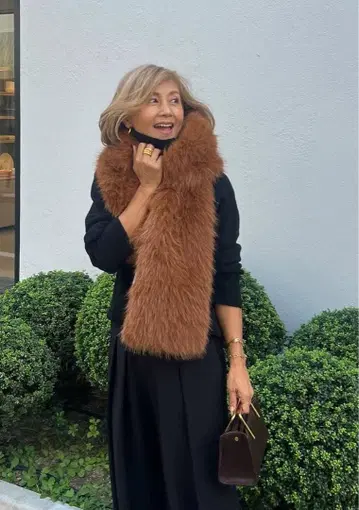 레몬프레트 lemonplet FAUX FUR CY LONG SCARF