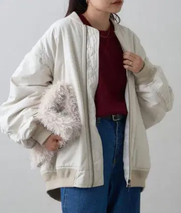 차오패닉 티피 아이보리 MA-1 자켓