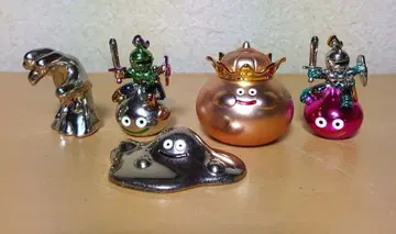 드래곤 퀘스트 도망다니는 메탈 하트나이트 메탈라이더 킹슬라임 피규어