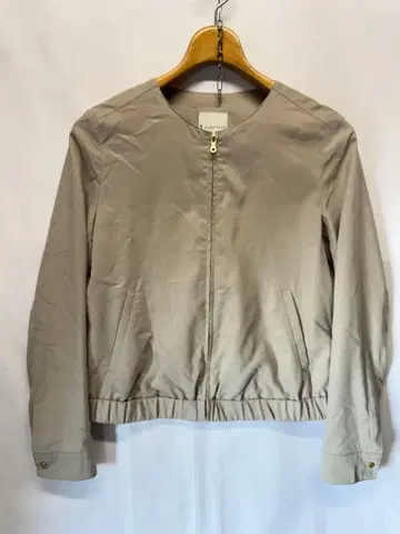 쿠미쿄쿠 노카라 자켓 골드 지퍼 베이지 베이직 2