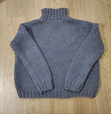 오쿠사 나오코 스터링 루어 큼직한 니트