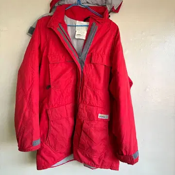 chlorophyte Toundra 레드 다운 자켓