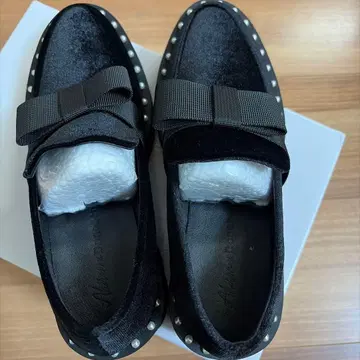 DONOBAN 새상품 아키론 펄 벨로아 리본 로퍼 S 사이즈 도노반