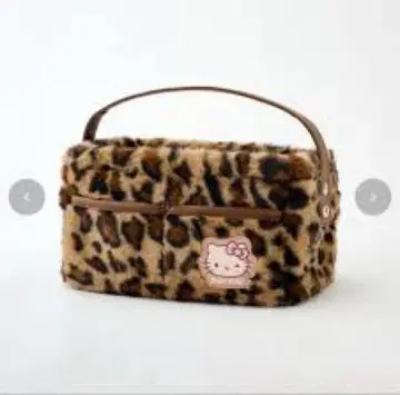 헬로키티 레오파드 무늬 퍼 보관 케이스