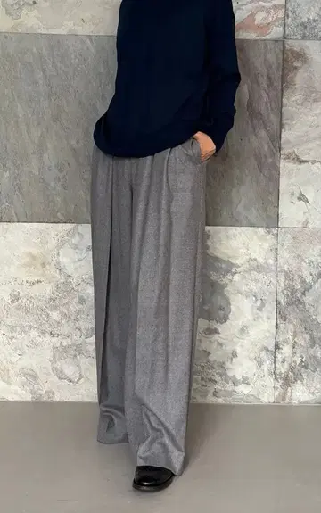 sacra 그레이 플란넬 팬츠 36