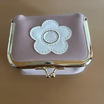 말리크와 가마구치 파우치