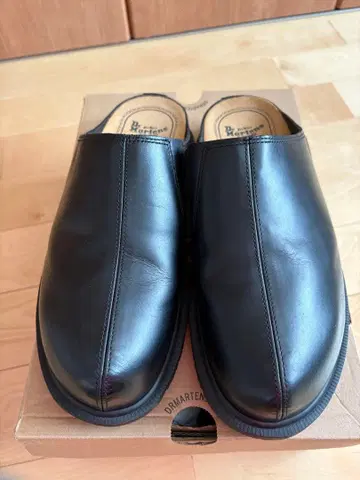 SAN 뮬 닥터마틴 가죽 샌들