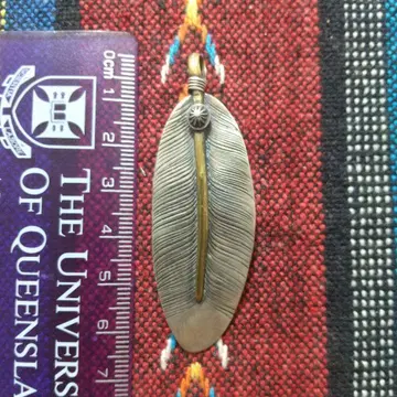 브라스 깃털형 펜던트 약 7cm