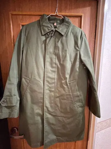 프릭스스토어 PERTEX UNLIMITED 스텐카라 코트 올리브