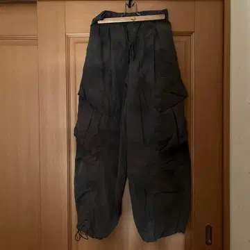 [ Perushu ] 페이드 크러쉬 쉘 카고 팬츠