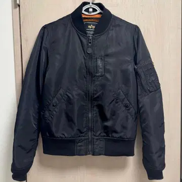 ALPHA INDUSTRIES MA-1 M