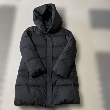 Ray BEAMS 블랙 다운 자켓