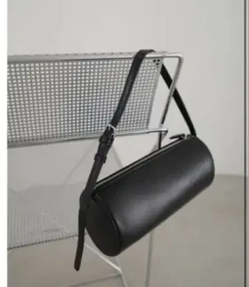 슬로프 이에나 라운드 숄더백