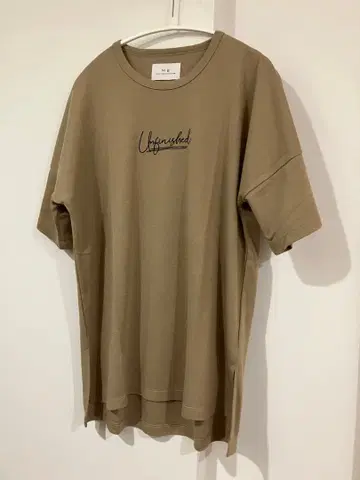 MB 자수 실키 T셔츠 베이지 [ S ]