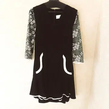 마메쿠로구치 꽃무늬 긴팔 원피스