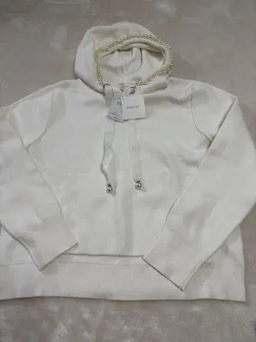 택 포함 새상품 ROSIEE 로지 펄 장식 화이트 후드티 F 사이즈
