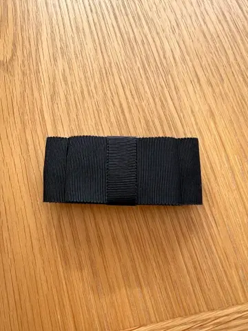 COUDRE 블랙 리본 브로치 클립식