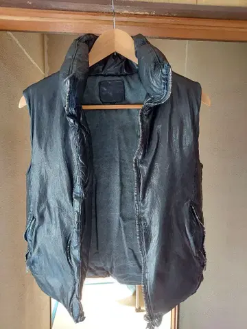 BACKLASH/백래쉬 양가죽 다운 베스트 size: S